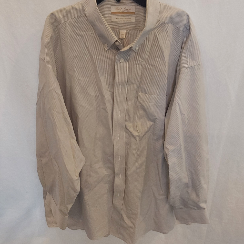 Roundtree & Yorke Light Tan Casual Button-Down Shirt